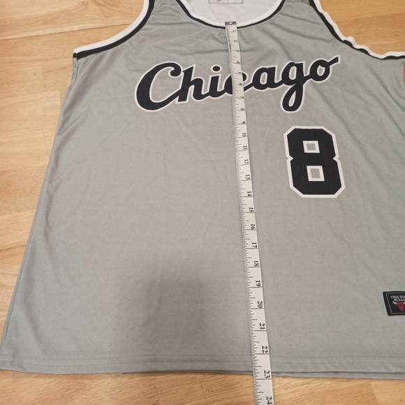 Chicago bulls basketball men's jersey. Size L - Picture 9 of 13